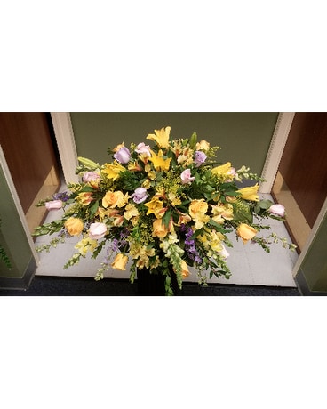 CASKET COVER YELLOW & LAVENDER